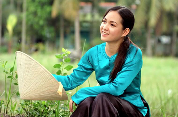 Nét đẹp phụ nữ Việt Nam – Phần 3: Vẻ đẹp người con gái Nam Bộ.